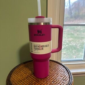 Stanley 40oz Tumbler Fuchsia